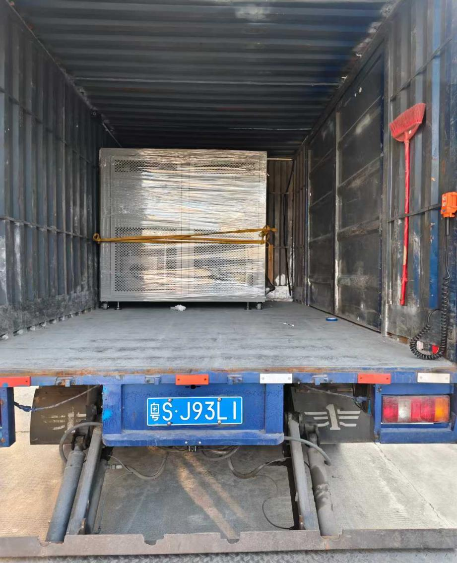 裝車出貨